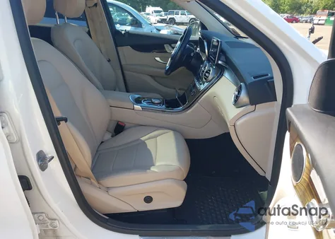 2017 Mercedes-Benz Glc 300 4Matic from USA, damaged, VIN WDC0G4KB4HF138693